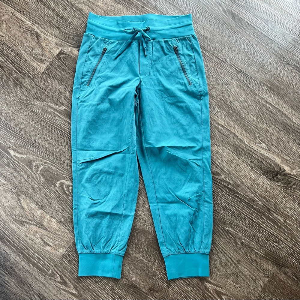 Athleta Trekkie North Jogger